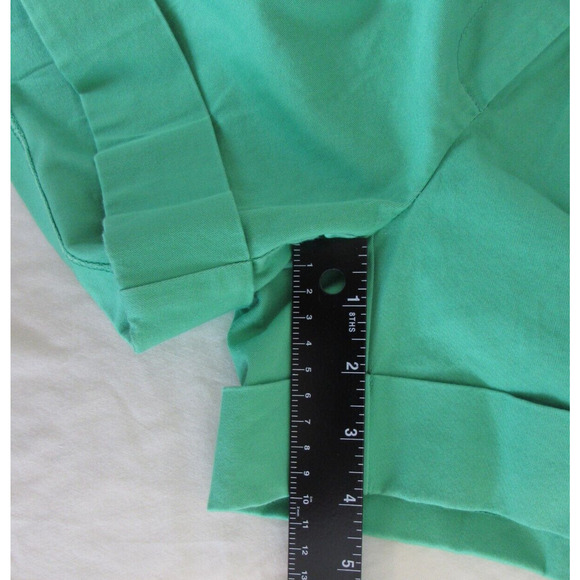 Brat green NY & Co shorts Sz 2 New with tags - Picture 5 of 8